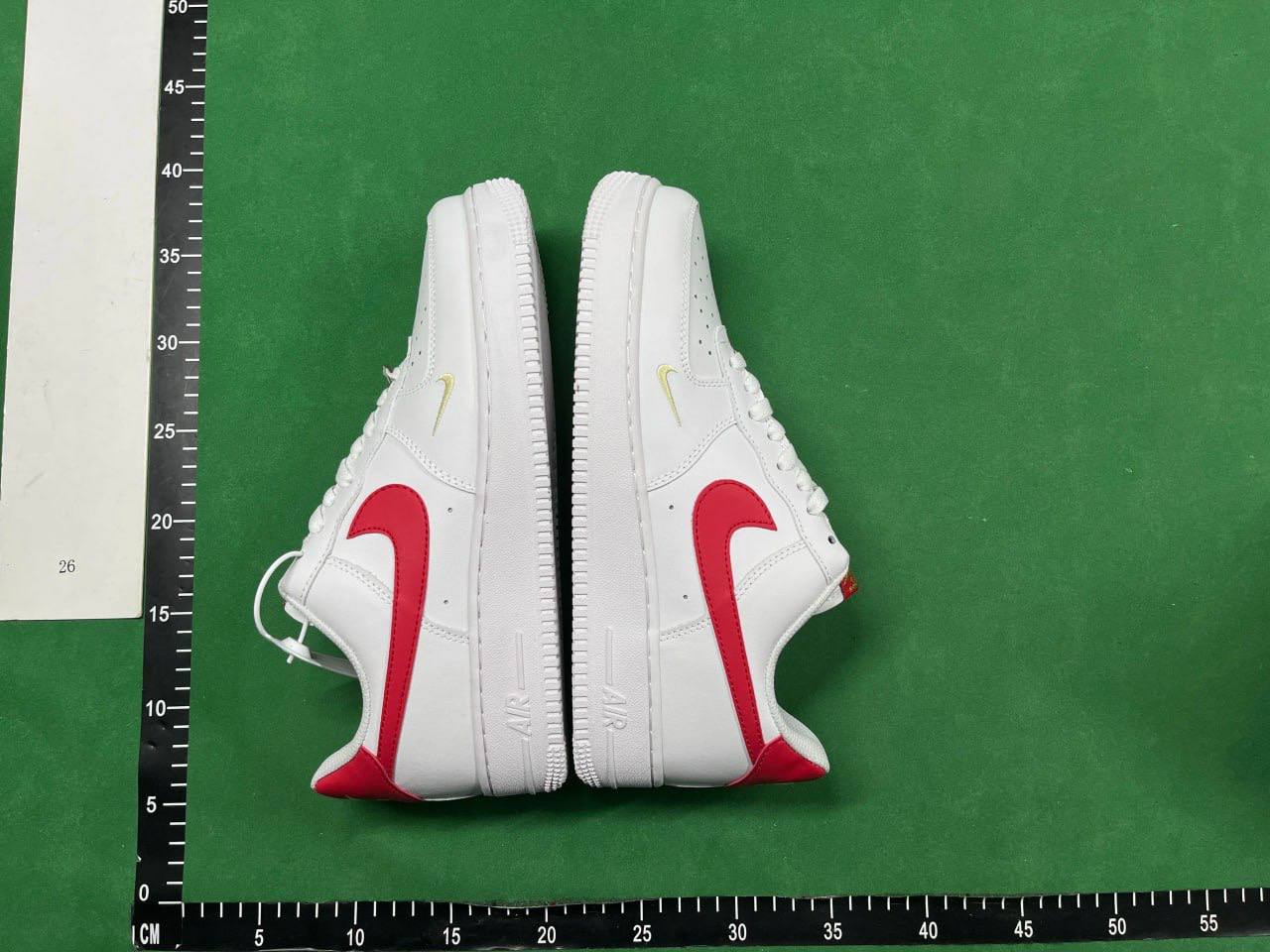 NIKE Air Force 1  -3