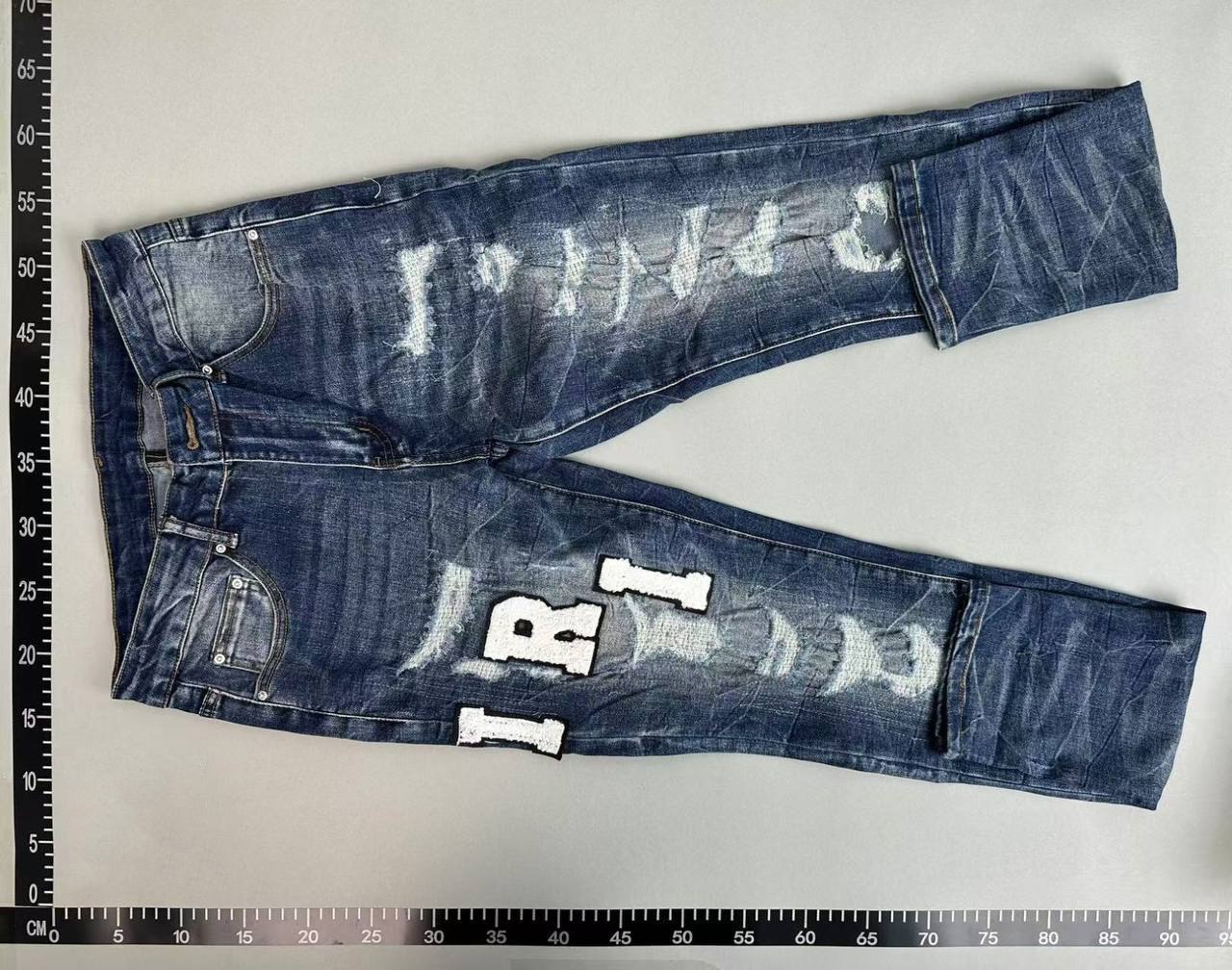 AMIRI Jeans  -3