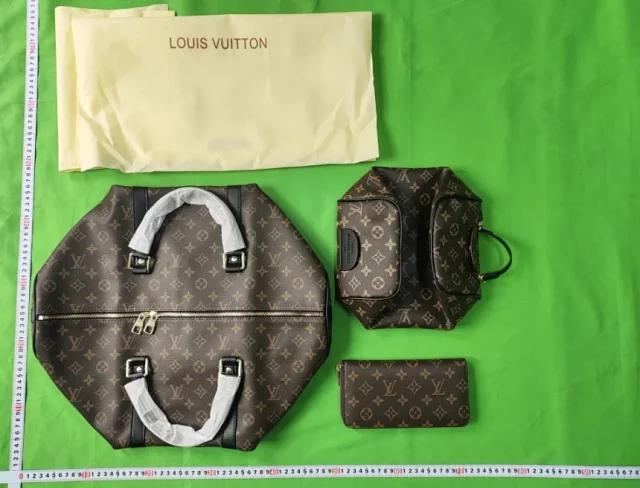   LV bag -4