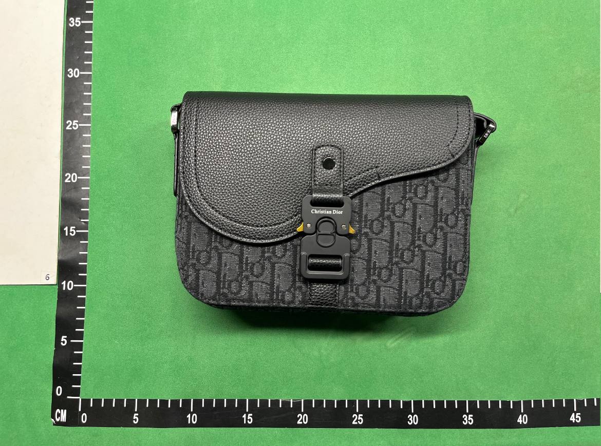 LV、Dior camera bagdidas ultra -3