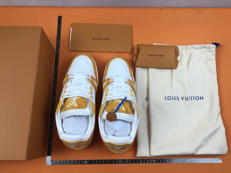 LouisVuittonTrainer -2
