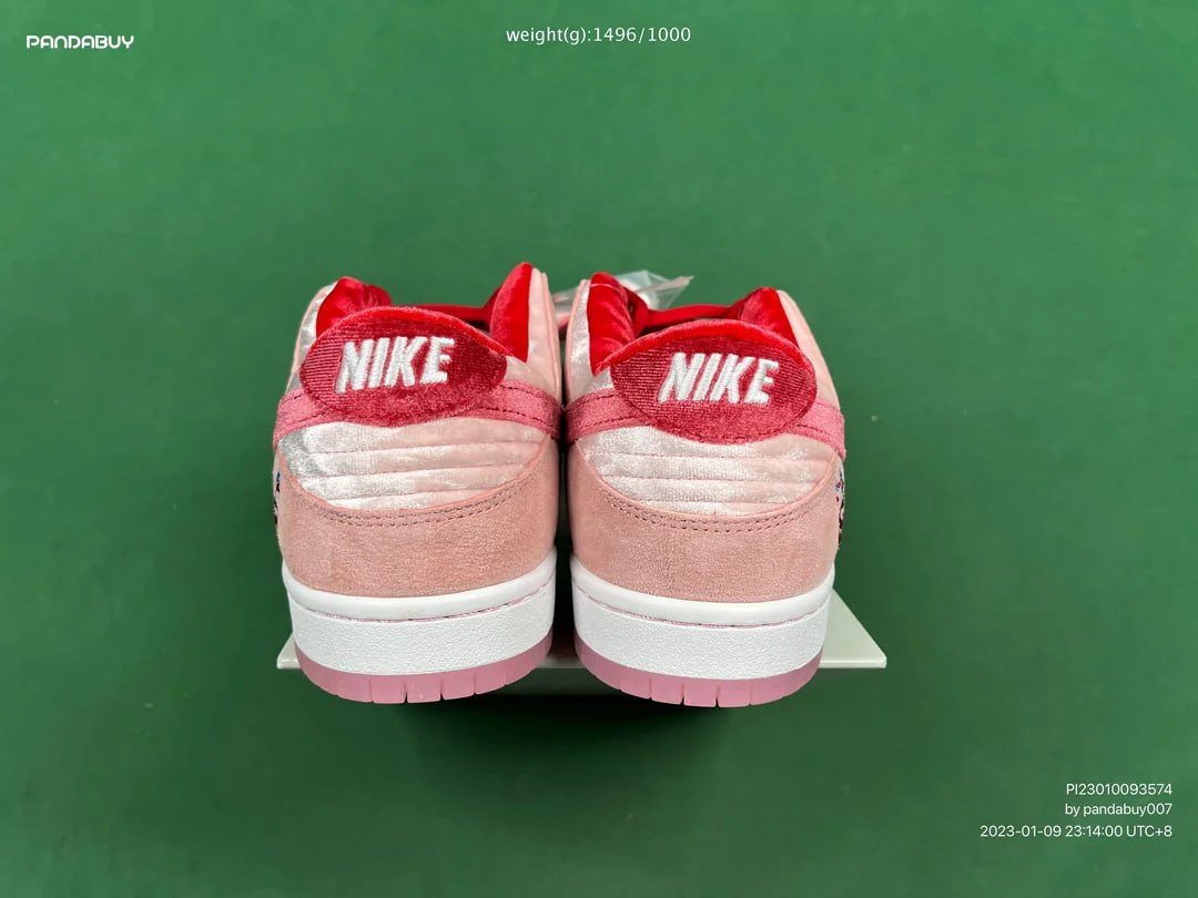 Dunk Low StrangeLove Skateboards -3