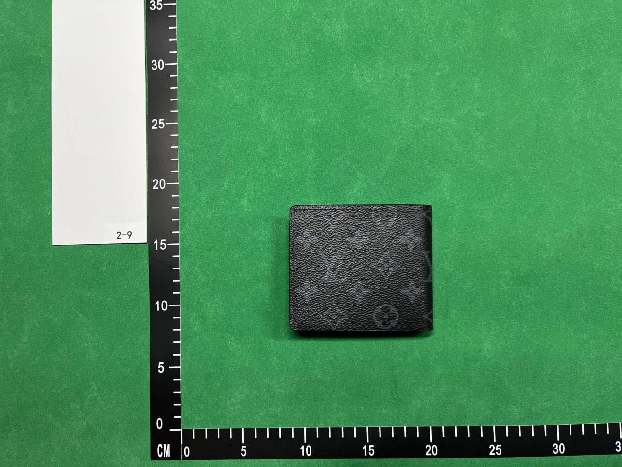 Louis Vuitton wallet -3