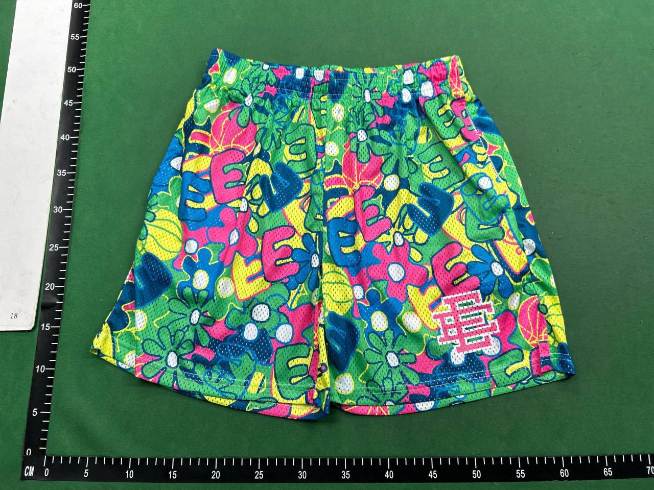 EE Shorts -3