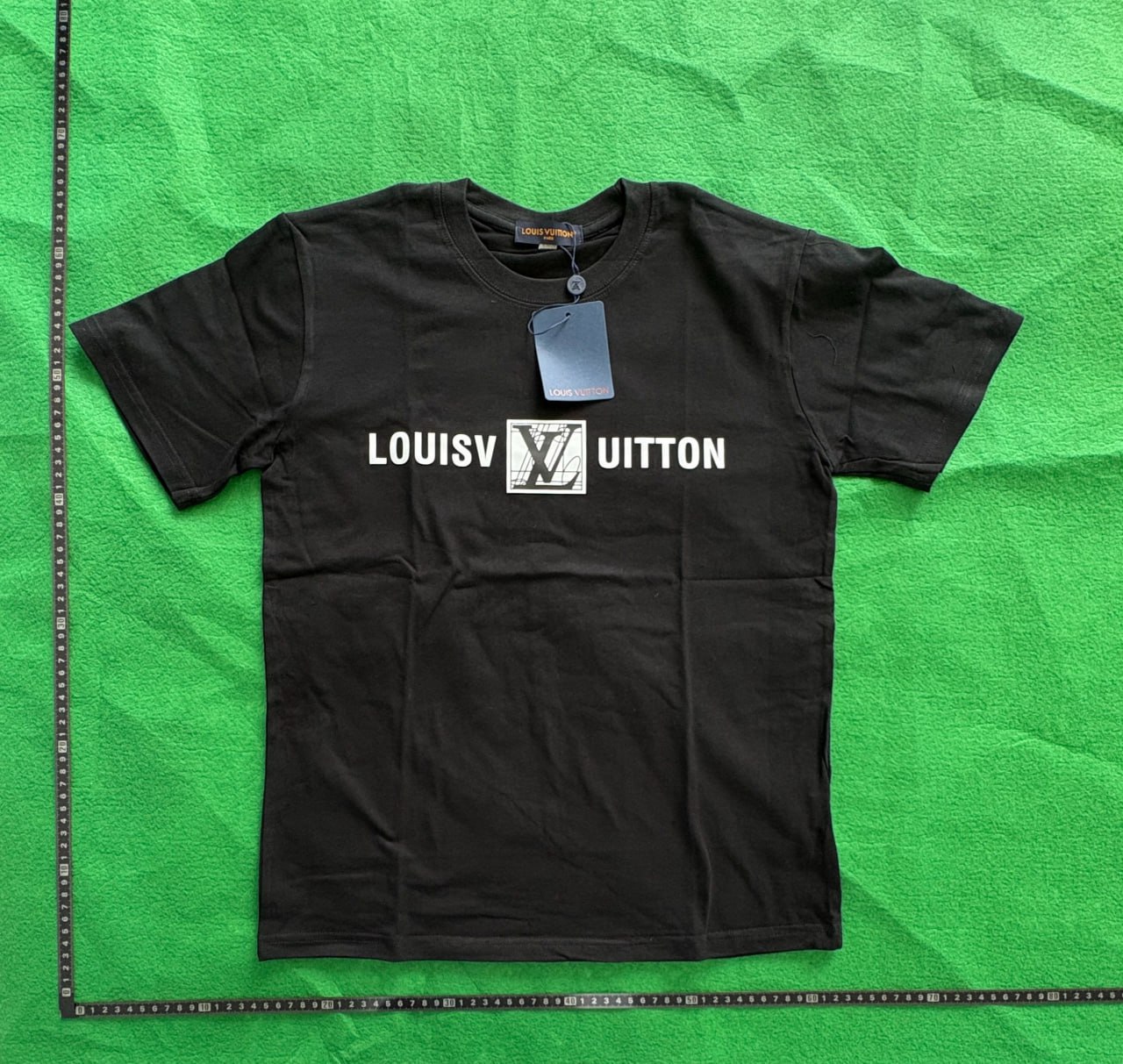 Louis Vuitton Graphic T-Shirt [40 styles] -4