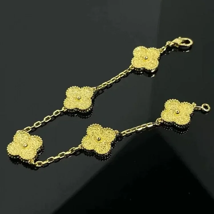 Van Cleef & Arpels Alhambr