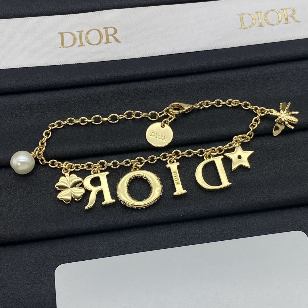 Dior Charm Bracelet -4