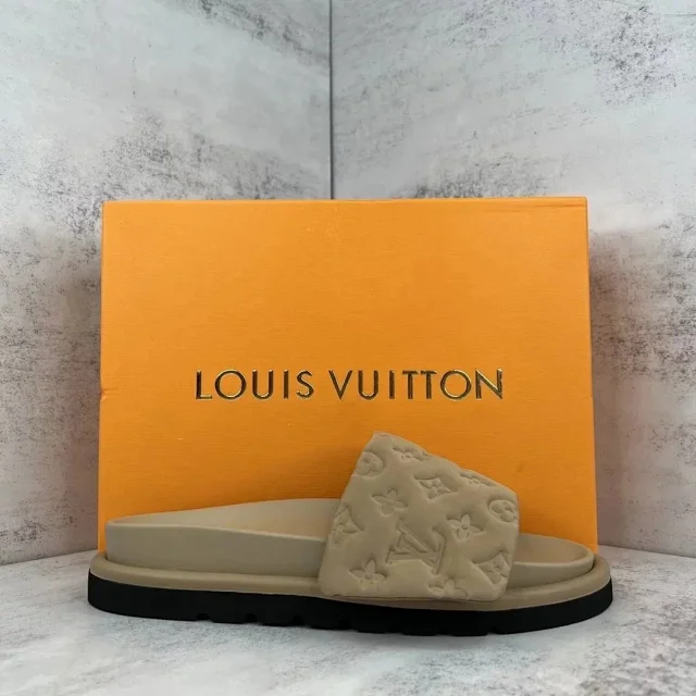 Louis Vuitton Slide Sandals [40 styles] -4