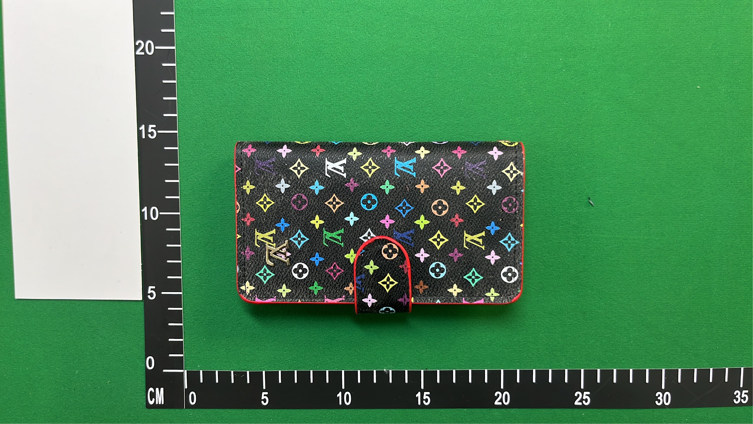 Louis Vuitton Monogram Canvas Phone Case [31 styles] -2