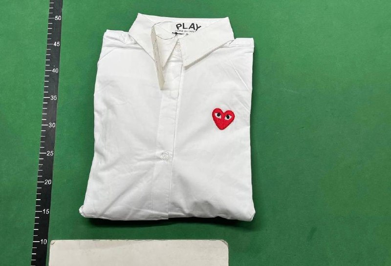PLAY COMME des GARÇONS Heart Logo Long-Sleeved Shirts [9 styles] -4
