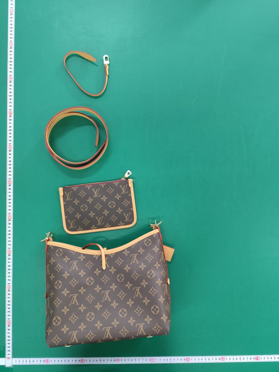 Louis Vuitton  LV NFC genuine leather bag（40 style -4