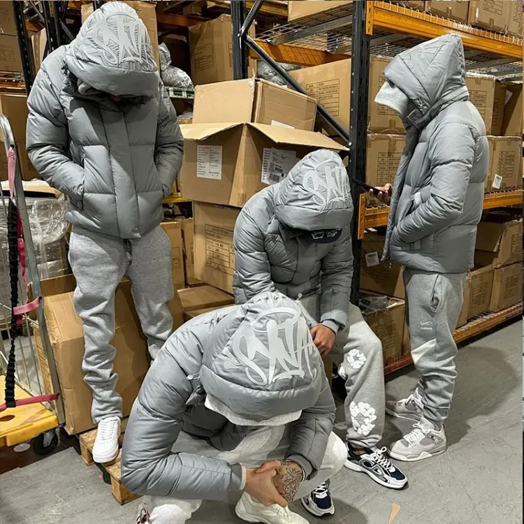 Syna Word down jacket