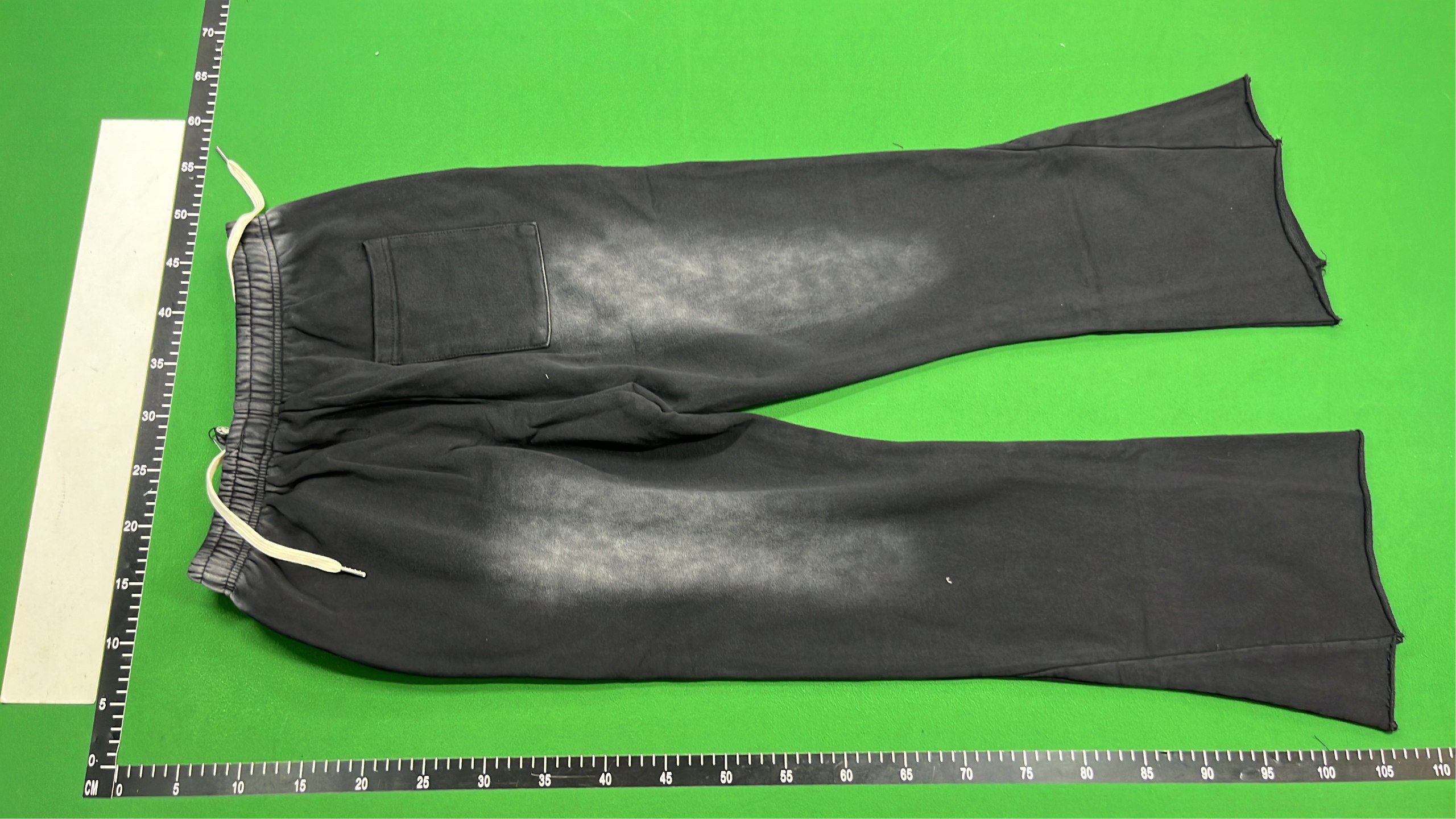 Hellstar Hoodie and Sweatpants Set - Stylish and Comfortable Tracksuit -3