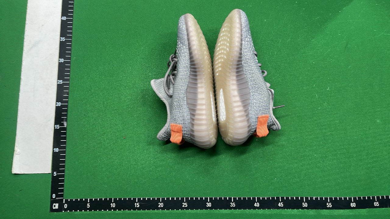 Adidas Yeezy Boost 350 V2 Running Shoes - Comfortable and Stylish Sneakers -3