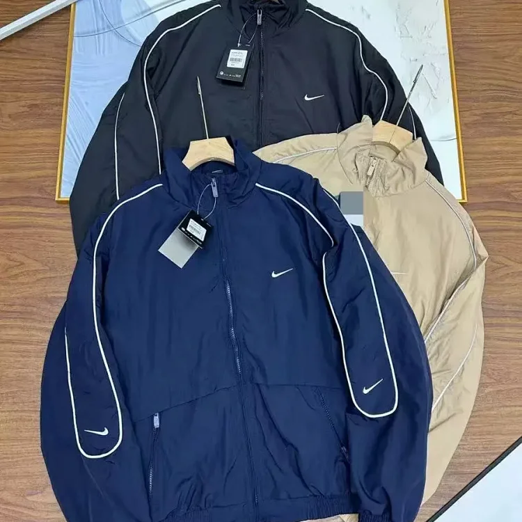 Nike Windbreaker Jacket 37 sty