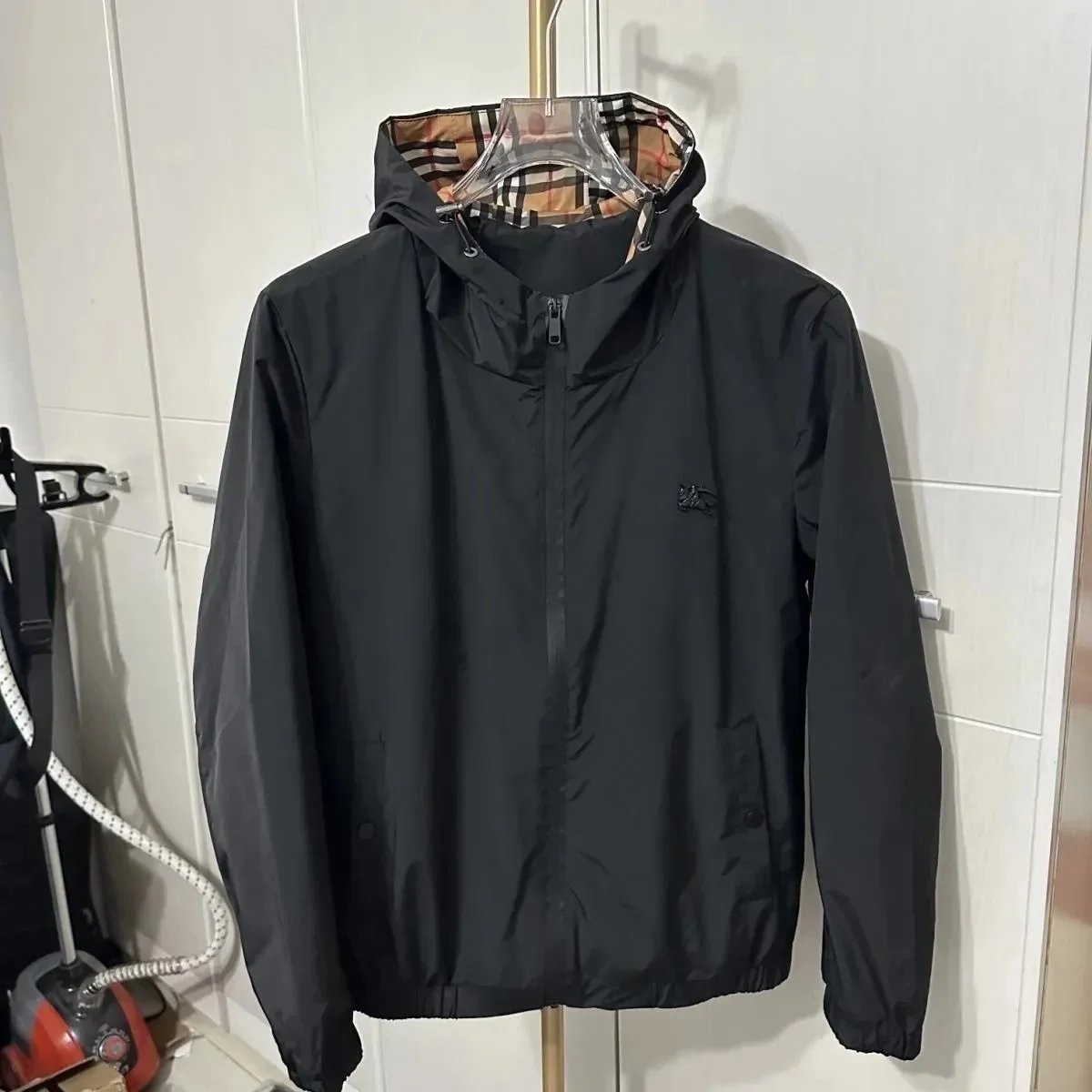 Burberry Check Print Hooded Jacket 40 styles     -2