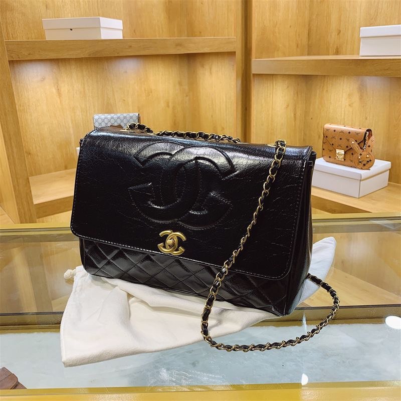 Chanel shoulder bag -2
