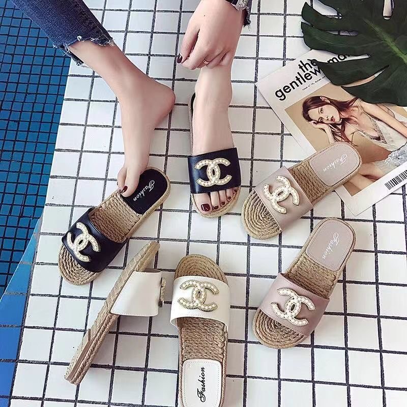 Chanel slippers -4