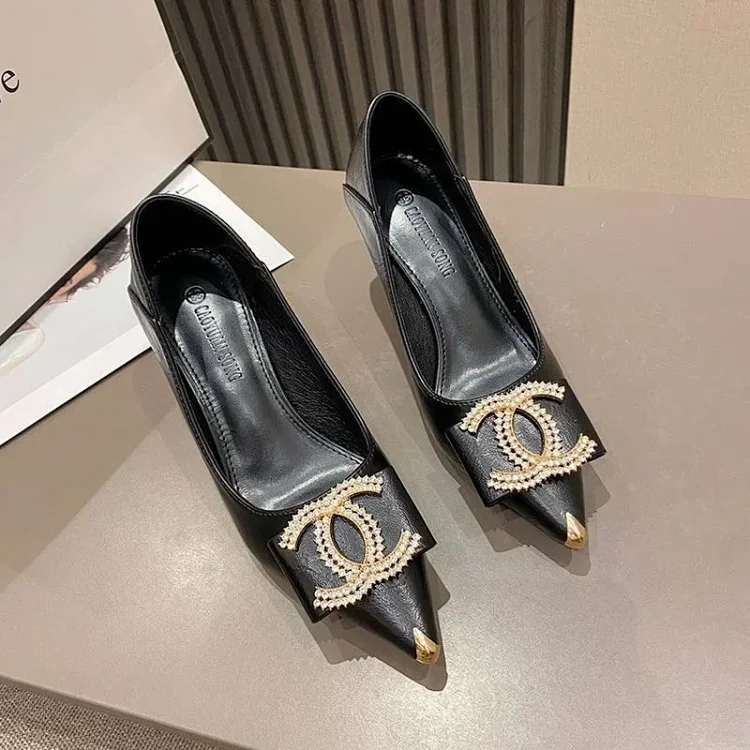 Chanel flat shoes