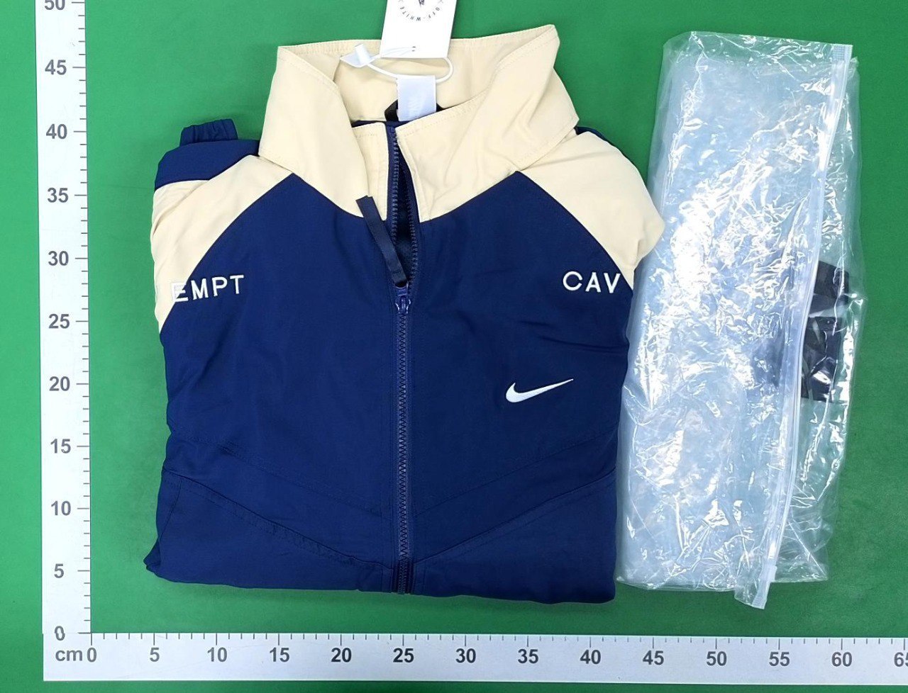 NIke Vintage Jacket -2