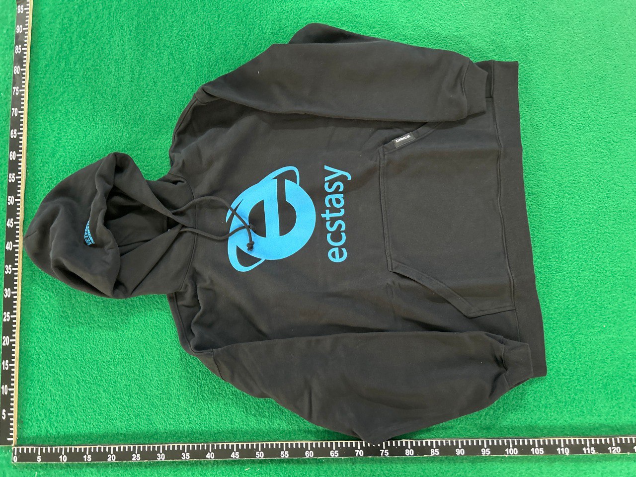 VETEMENTS Ectasy -3