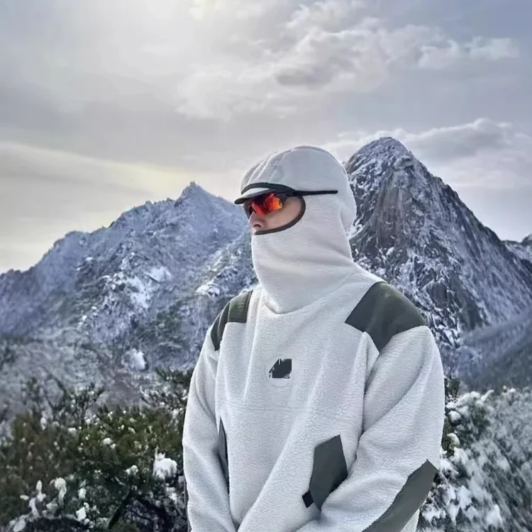 Men's Winter Outdoor Hoodie - 