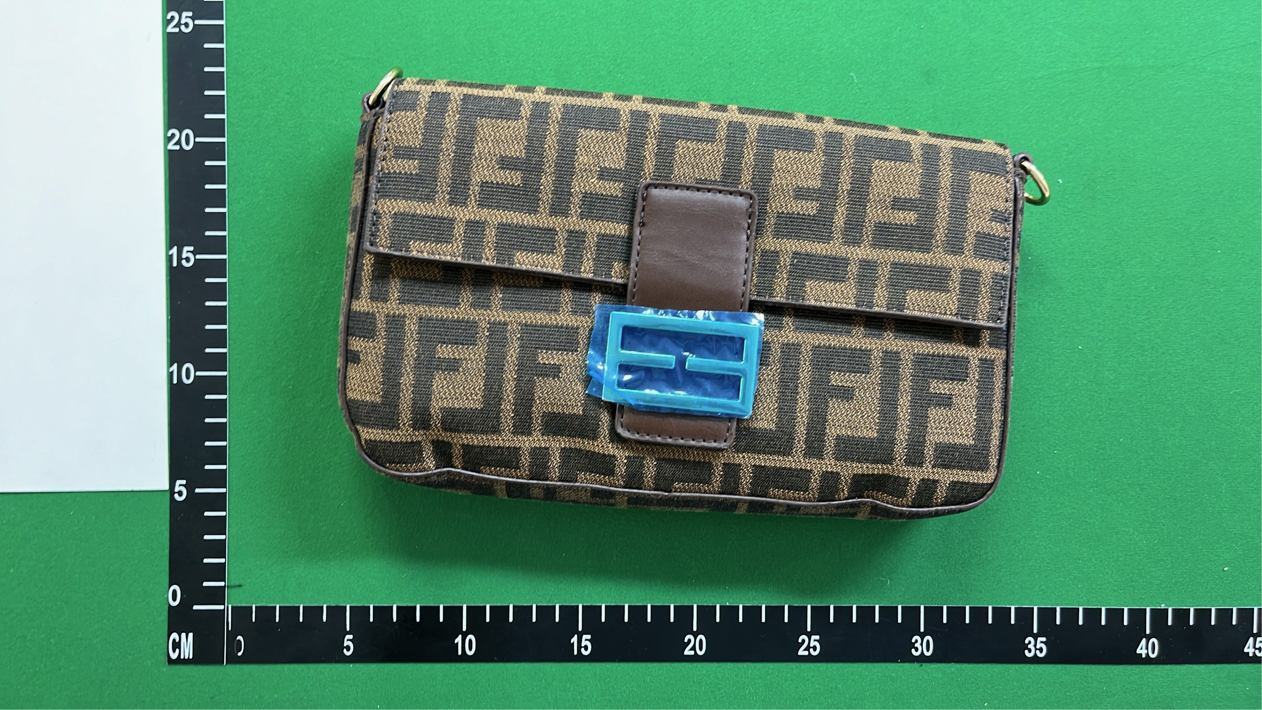 Fendi Brown Monogram Canvas Shoulder Bag -2