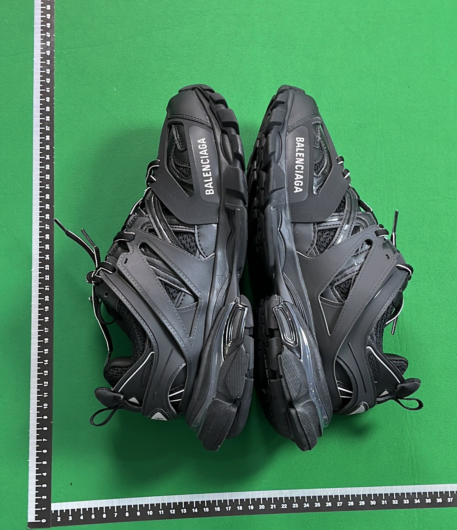 Balenciaga Triple S Black Sneakers Men's Fashion Shoes -2