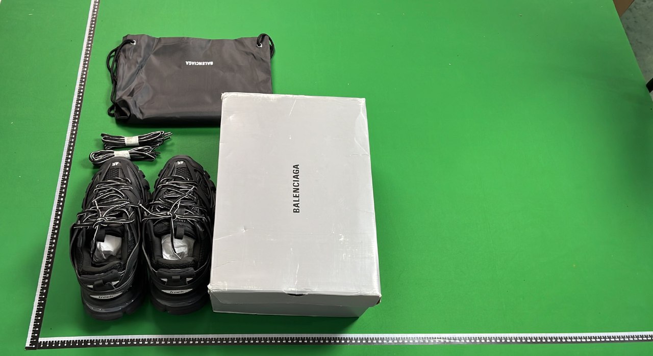 Balenciaga Triple S Black Sneakers Men's Fashion Shoes -4