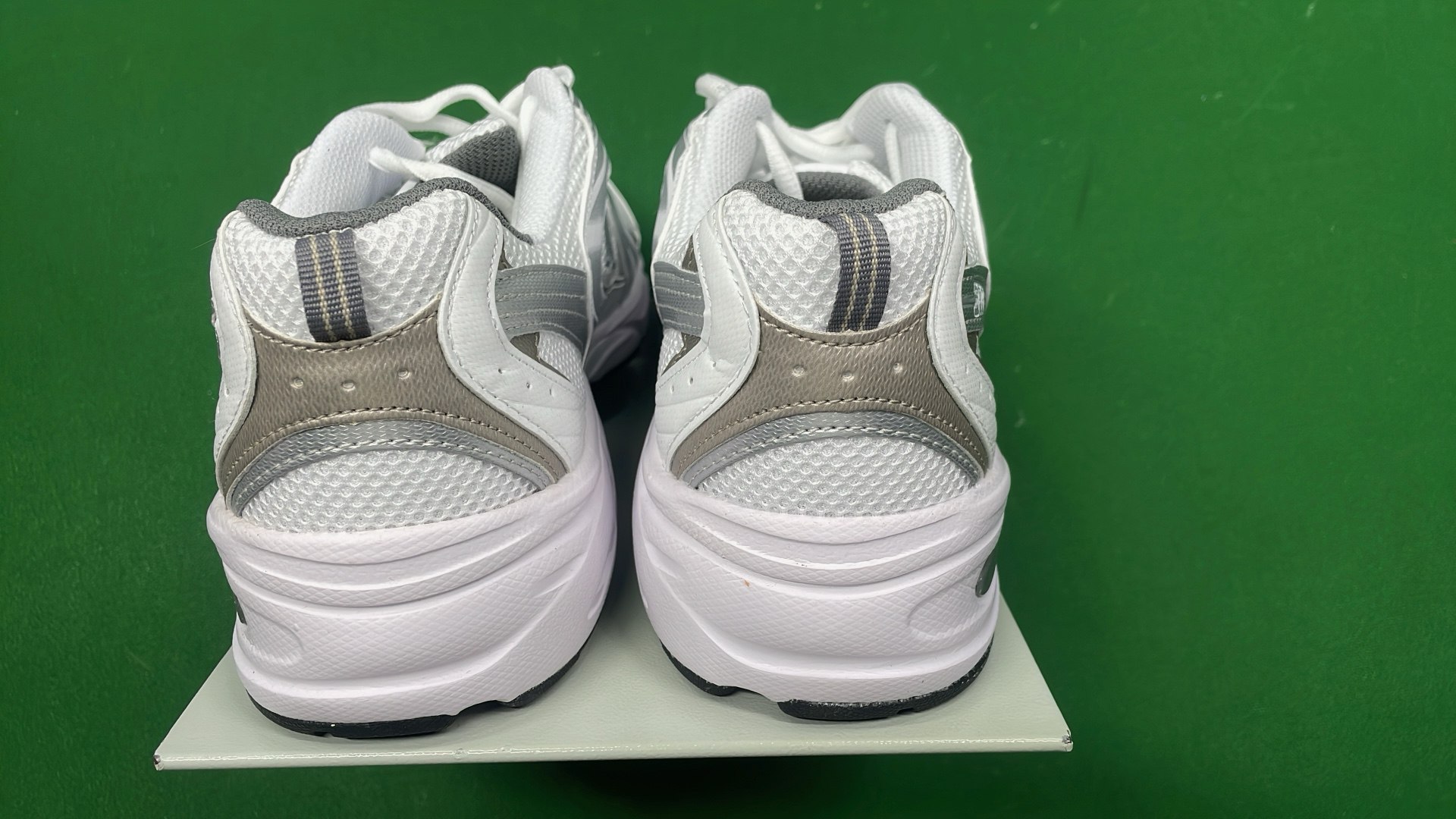  New Balance 530 Men's Running Shoes - Classic Retro Sneakers -2