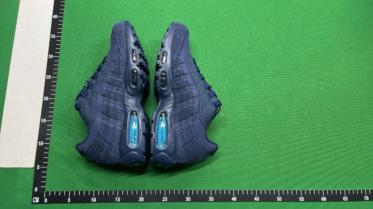 Nike Air Max 95 Sneakers - Classic Running Shoes for Men and Women  Shoes -2