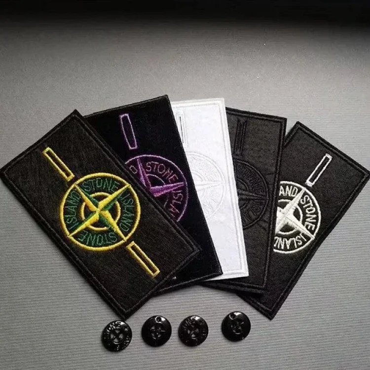 stone island badge shoulderlog