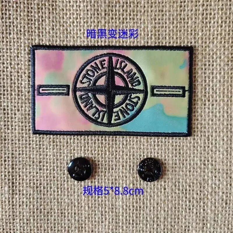 stone island badge shoulderlogo -4