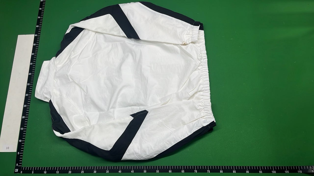 Ciroc Logo Embroidered Windbreaker Jacket - White & Black -2