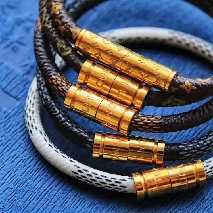 Louis Vuitton LV magnetic snap bracelet -2