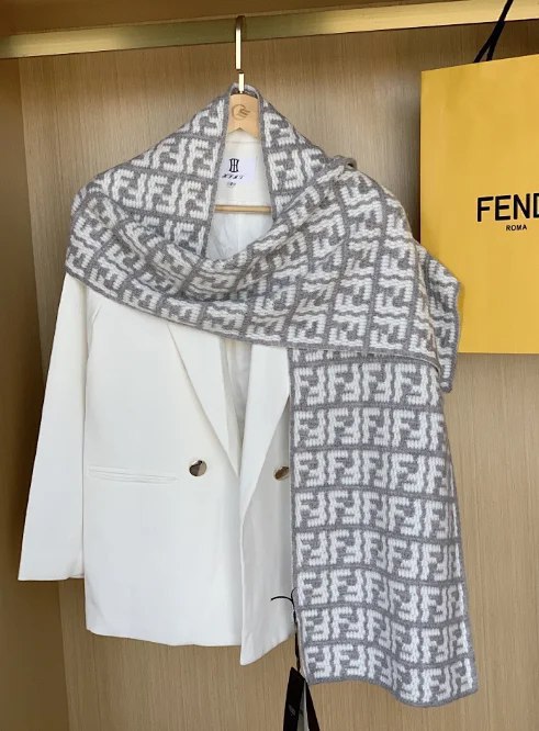 FENDI scarf（5 styles) -3