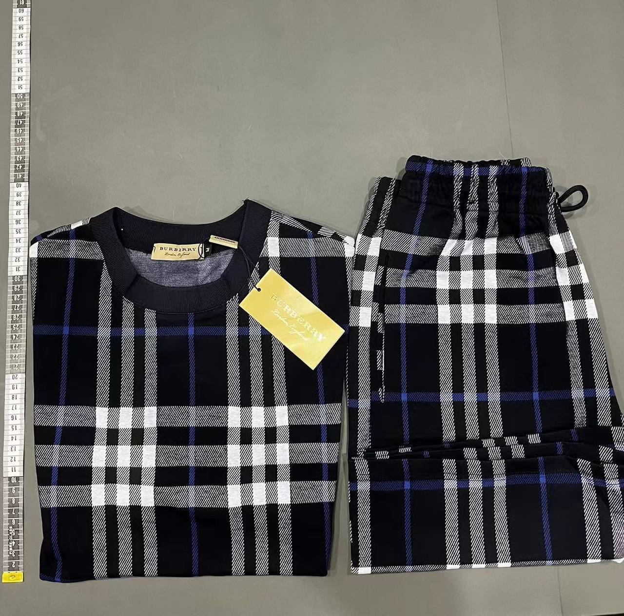 Burberry Short Suit -3