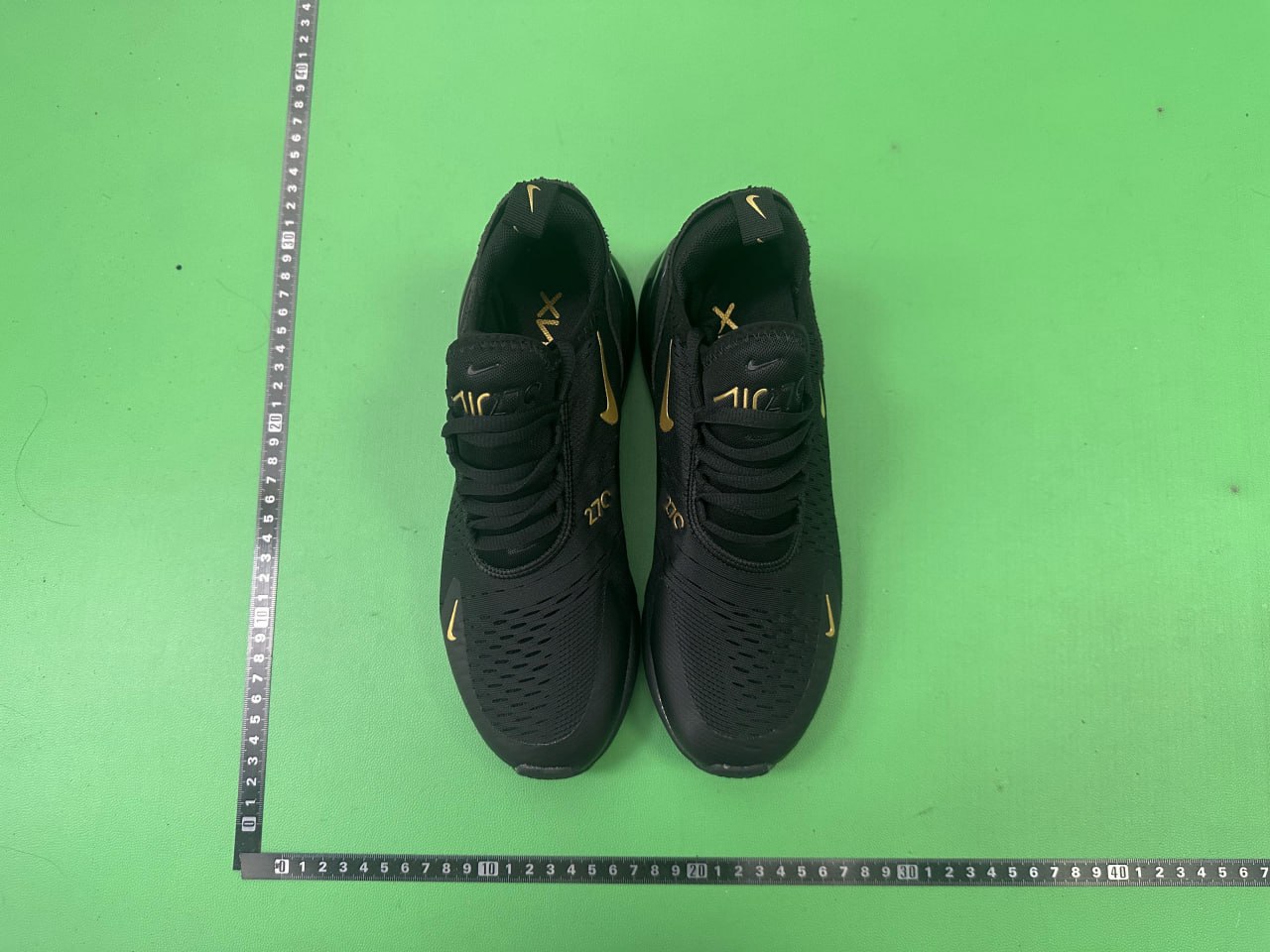 Nike MAX 270 -3