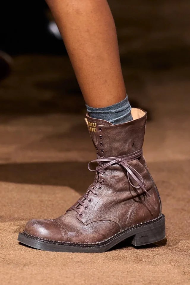 miumiu high q11 -2