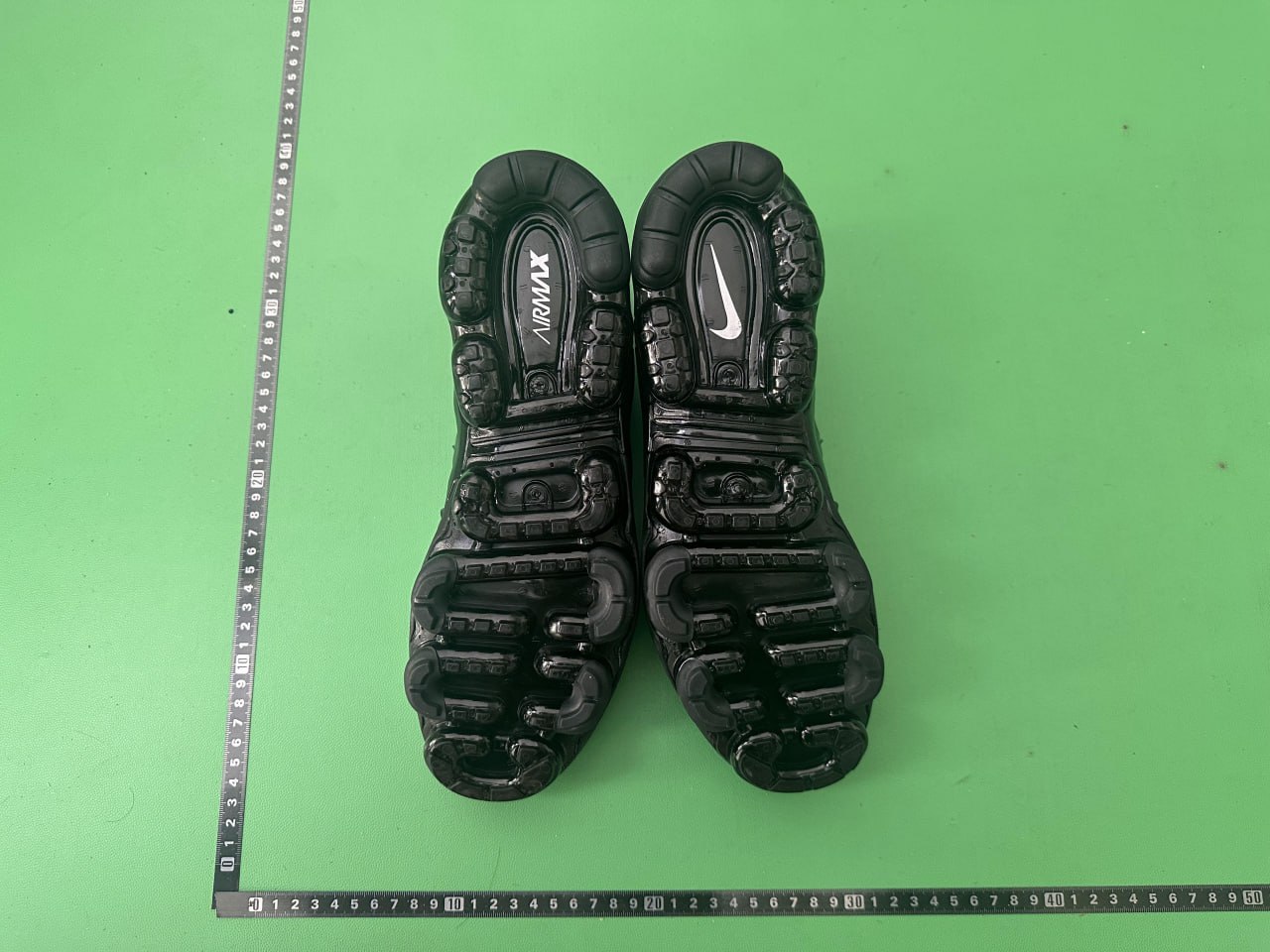 Nike Air Vapormax Plus -4