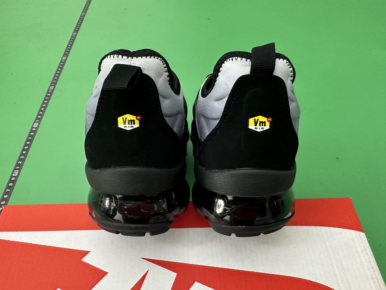 Nike Air Vapormax Plus -3