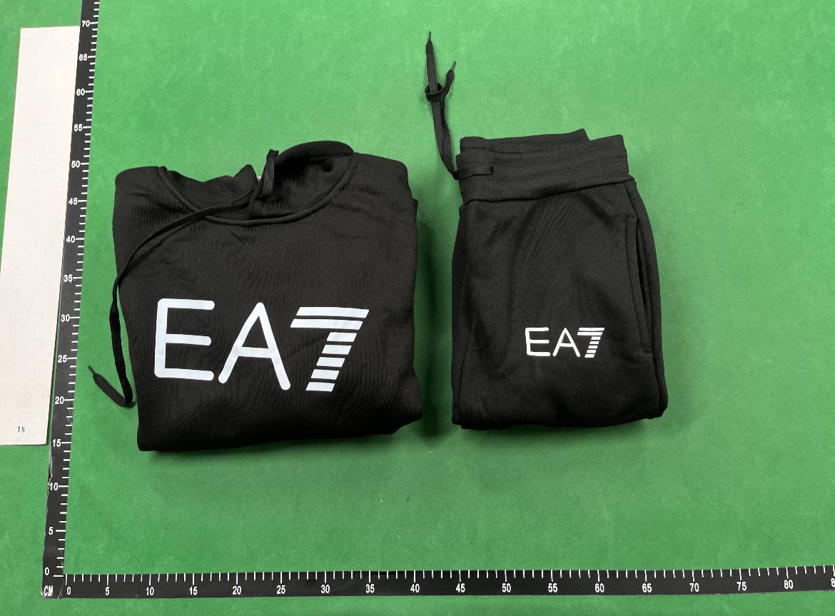 EA7 Suit High version -3