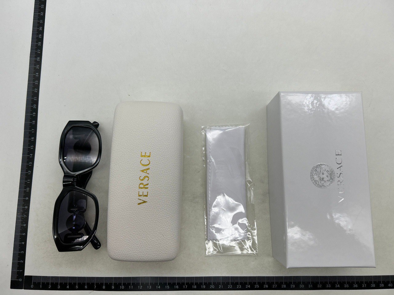 Versace -3