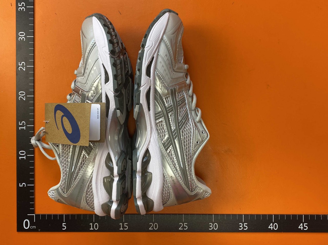 Asics Gel-Kayano 14 -3