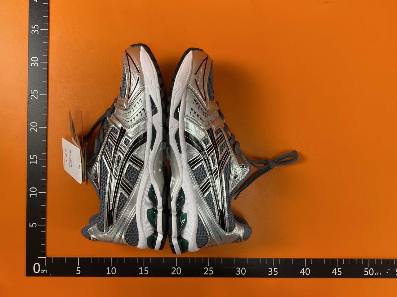 Asics Gel-Kayano 14 -4