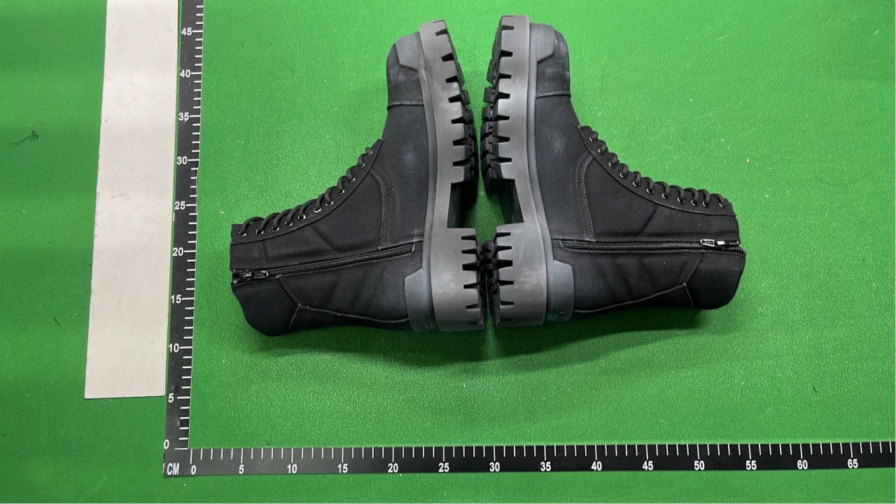 Balenciaga Strike -4