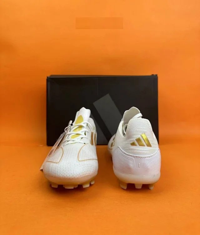 Adidas -2