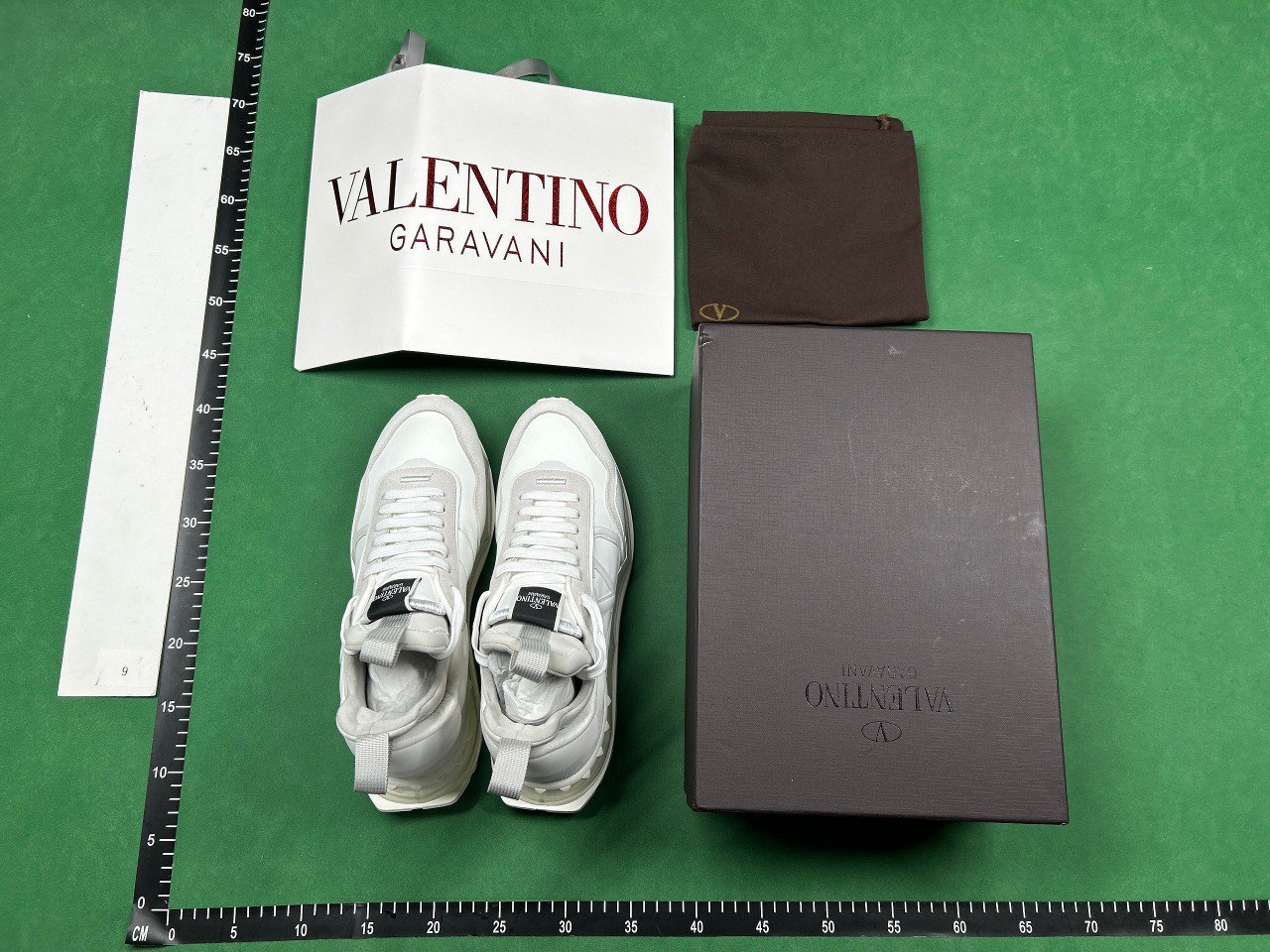  Valentino -2