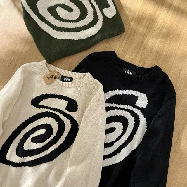stussy  -4