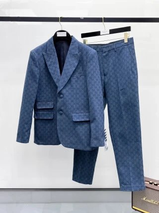 gucci suit  -4